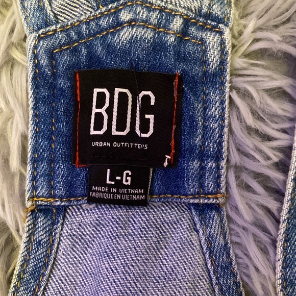 urban outfitters bdg overalls - Picture 3 of 3